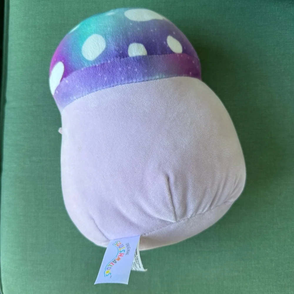Minya The Mushroom Squishmallow
